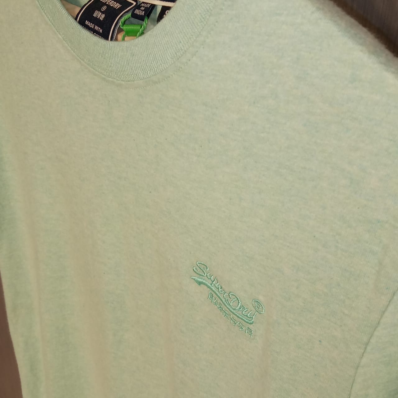 Superdry Men Solid Round Neck Cotton T-Shirt (size s)