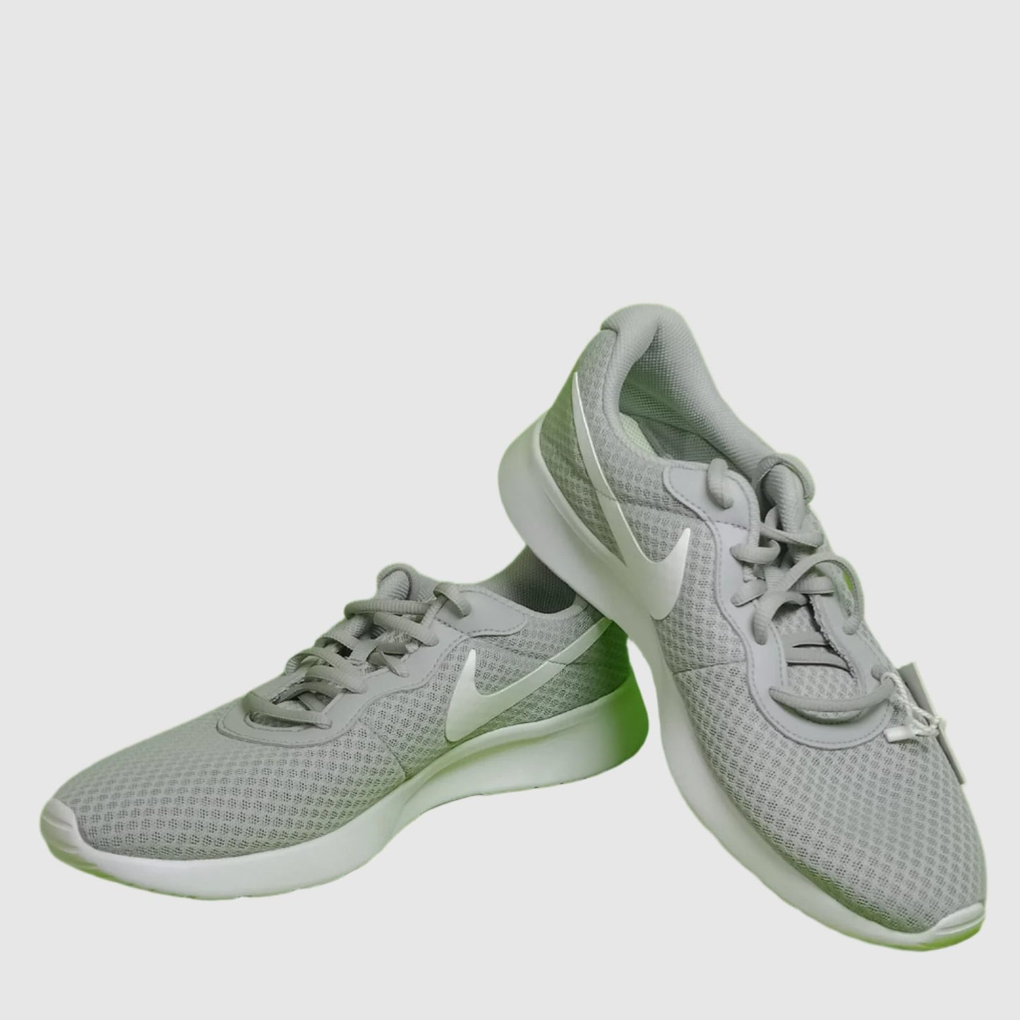 NIKE Wmns Tanjun Running Shoes UK9