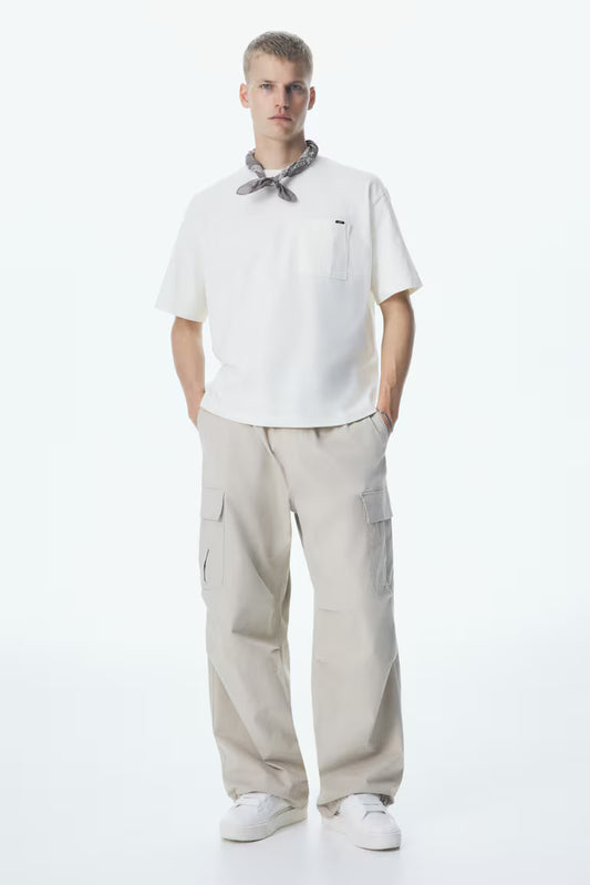 H&M Loose Fit Beige Cargo trousers