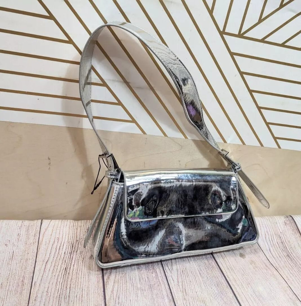 ZARA Women's Silver Minimal Flap Shoulder Bag Mini Magnetic Blogger Trendy