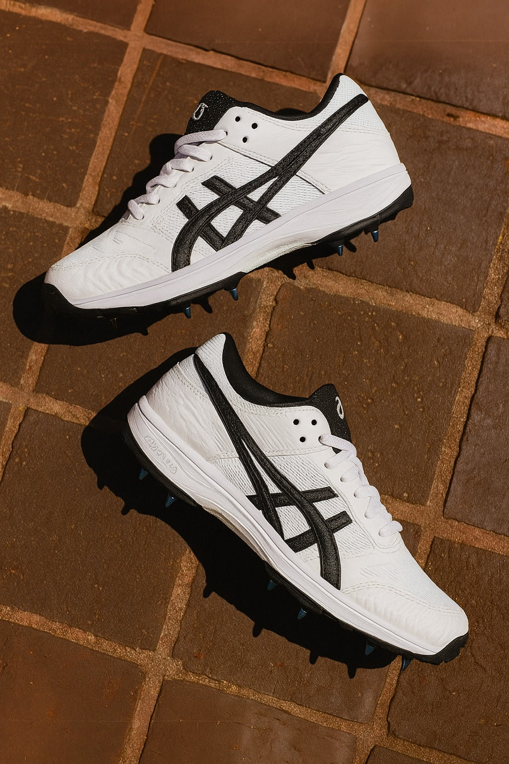 ASICS MEN'S STRIKE RATE FF