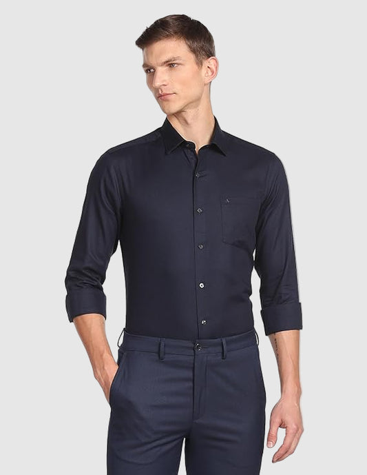 Arrow Men's Solid Full Sleeve Slim Fit Cutaway Collar Cotton Formal Shirt (BLACK)