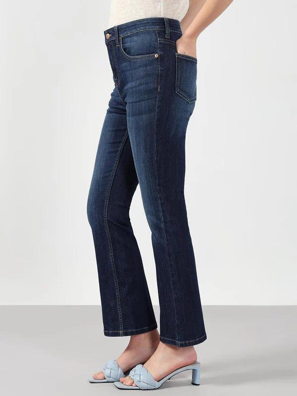 Vero Moda BLUE MID RISE BOOTCUT JEANS