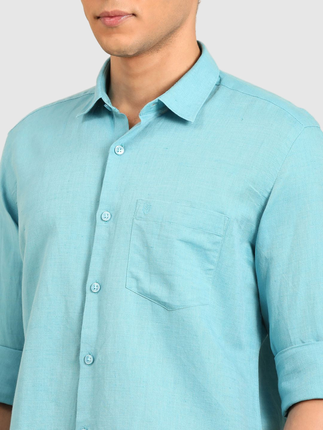 Linen Club Men's Linen Rich Turquoise Blue Solid Contemporary Fit Full Sleeve Casual Shirt