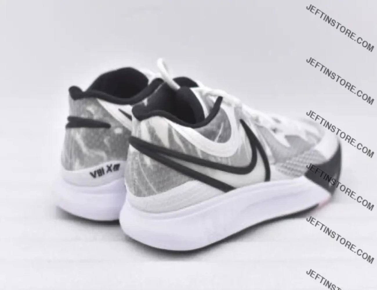 Men’s Nike Air Zoom Kyrie 8 Basketball Shoes White Black Uk8