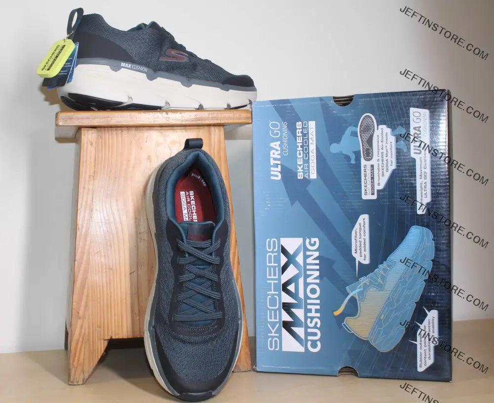 SKECHERS MAX CUSHIONIG