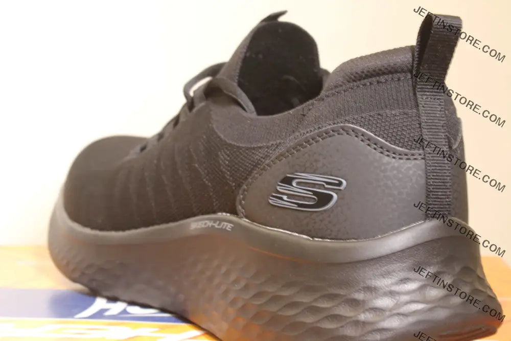 SKECHERS STRECH FIT