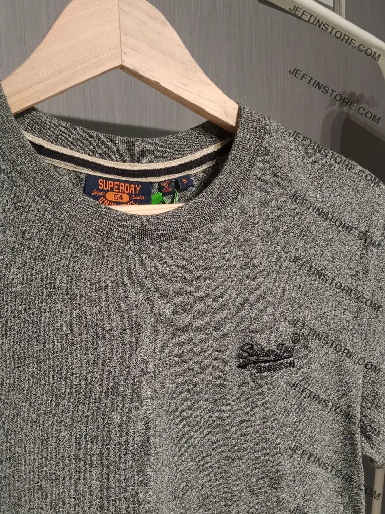 Superdry Men’s Round Neck T-Shirt